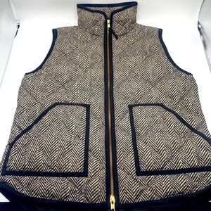 J Crew - Herringbone Black and Creme  Quilted Vest Size Small